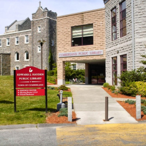 Facade of Cumberland Public Library