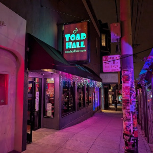 Image of the venue: Toad Hall